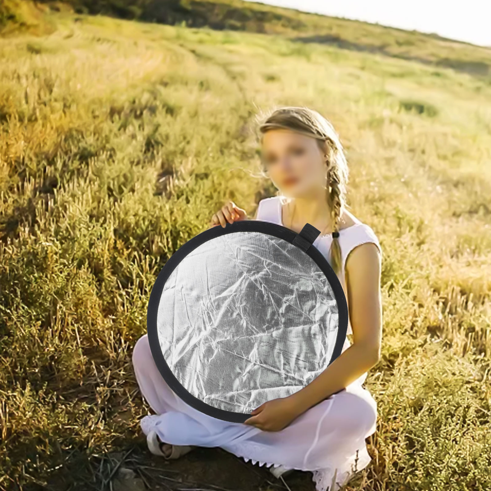 Reflector Disc Silver - แผ่นสะท้อนแสงถ่ายภาพแบบพกพา 5-in-1 พร้อมแผ่นสีทอง เงิน ขาว ดำ