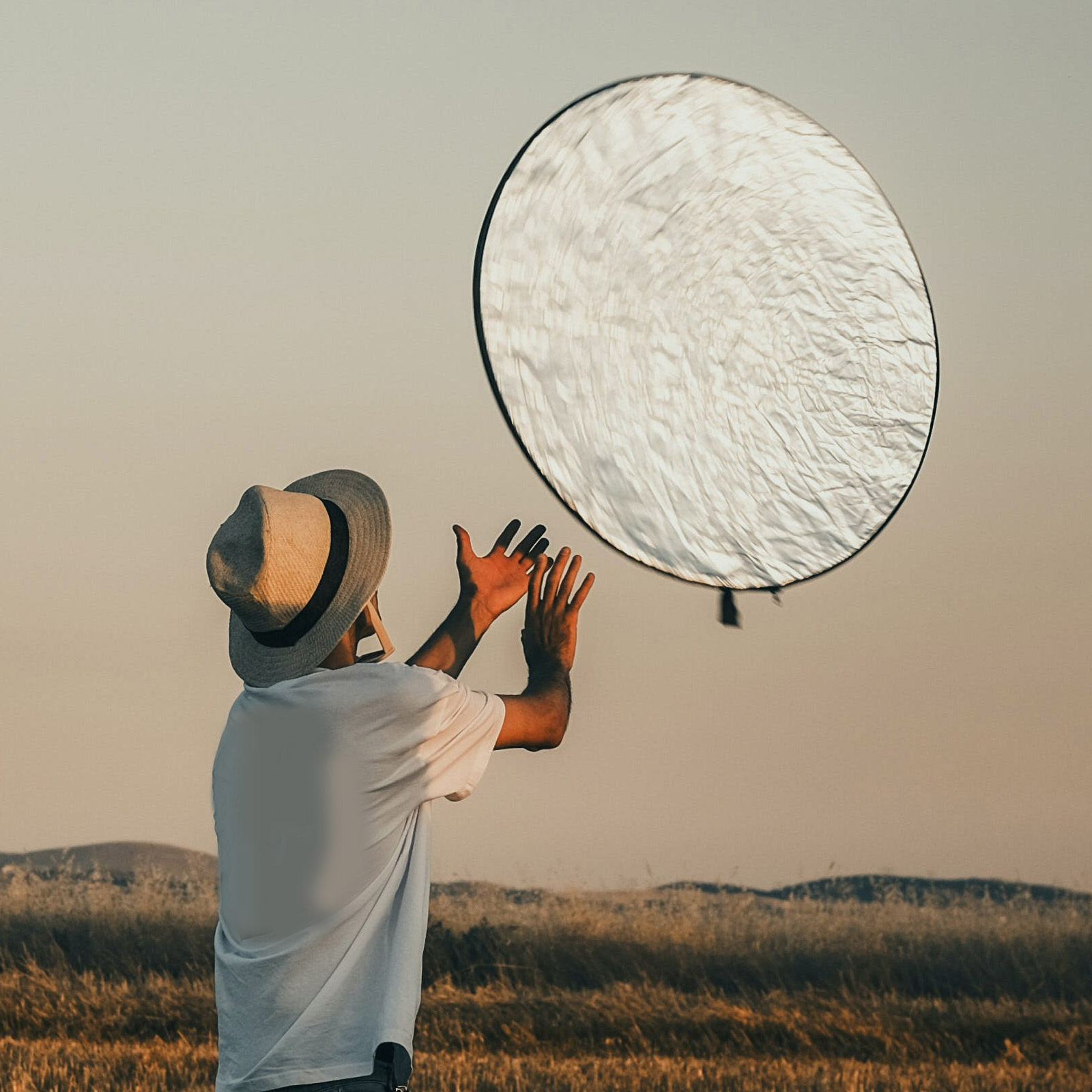แผ่นสะท้อนแสงสำหรับถ่ายภาพ แผ่ - Photography Lighting Reflectors บทวิจารณ์และราคา
